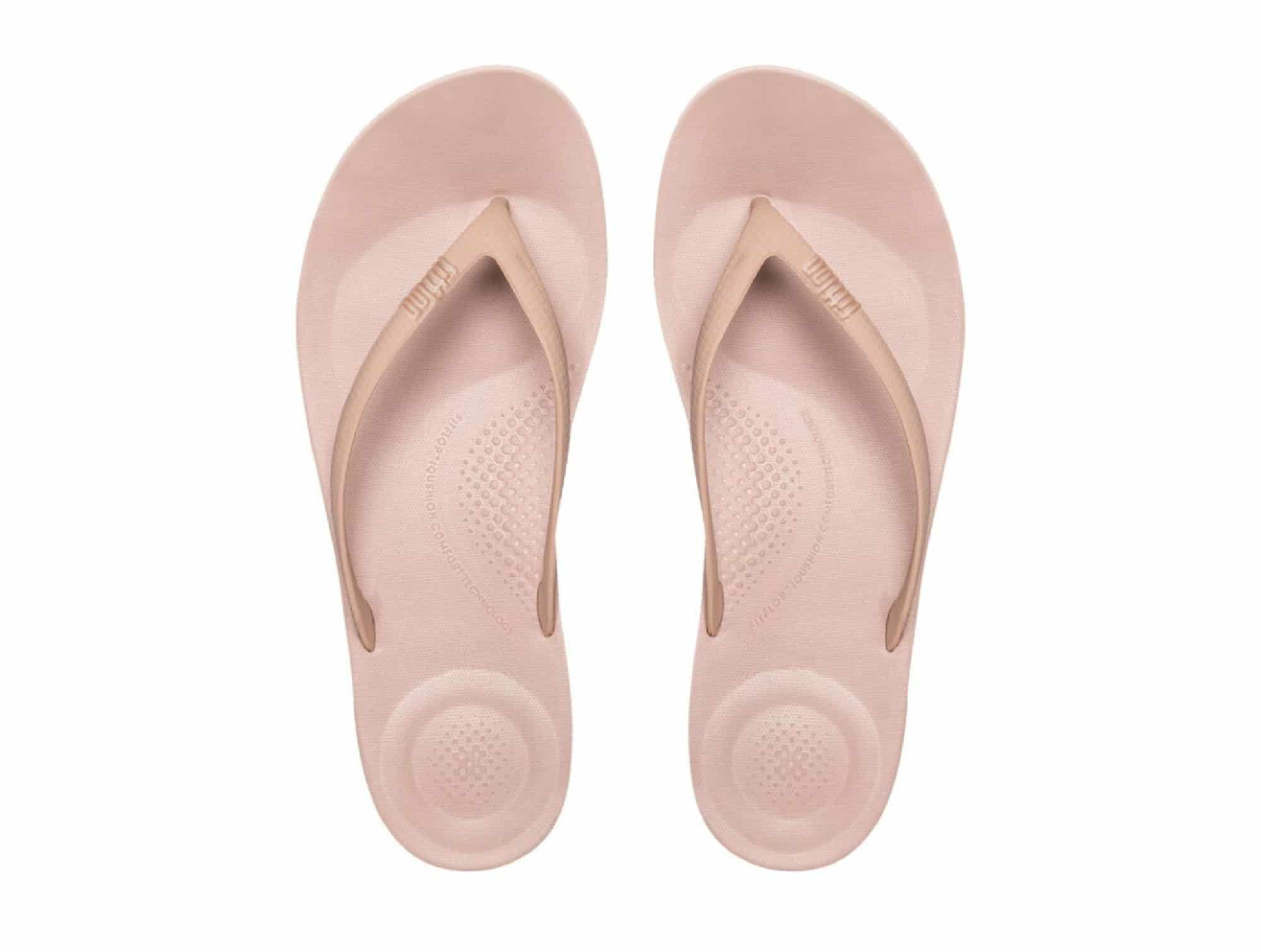 Tong Iqushion Ergonomic Beige