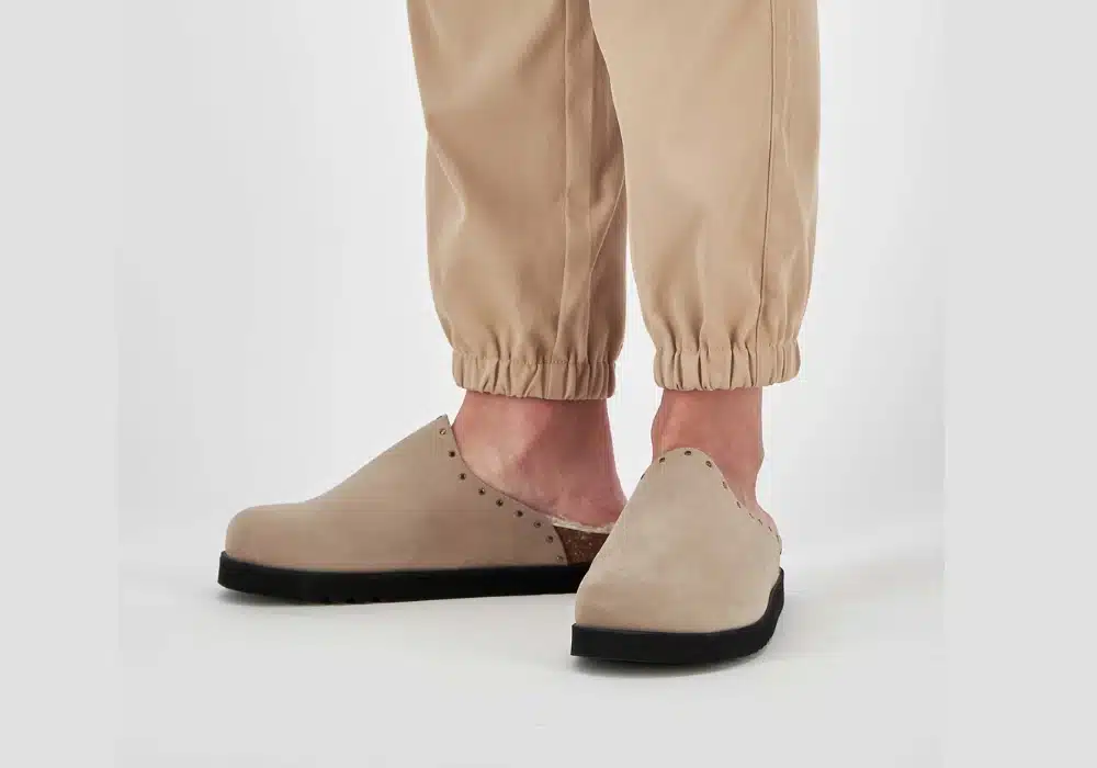 _Sabot Fae Studs Dark Beige (4)